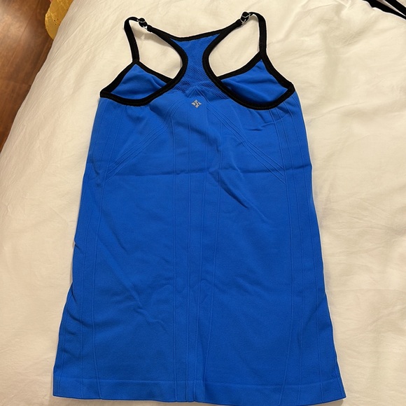 Blue Workout Tank - Picture 2 of 5
